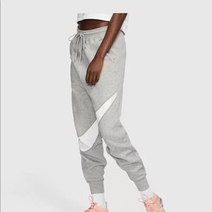 Nike Swoosh Fleece Joggers